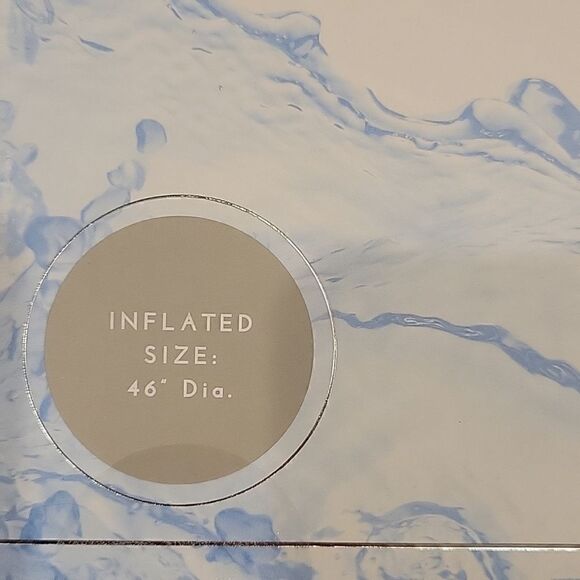 Pool Float, strawberry ring - Picture 3 of 5